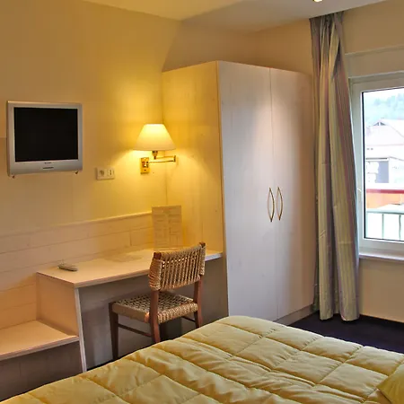 De La Jamagne & Spa فندق 3*