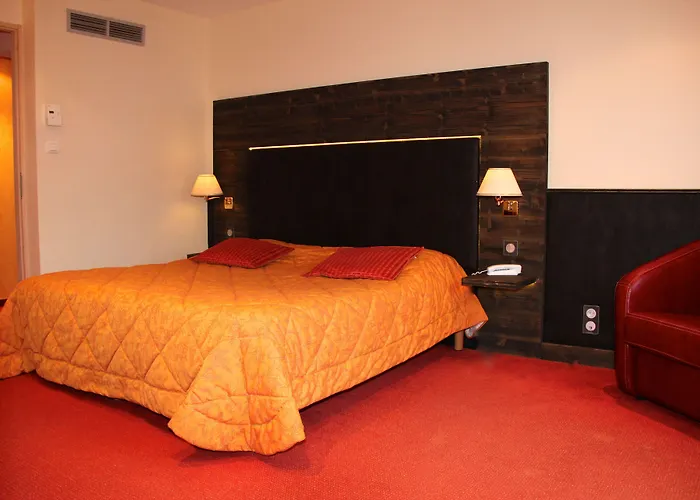 De La Jamagne & Hotell 3*