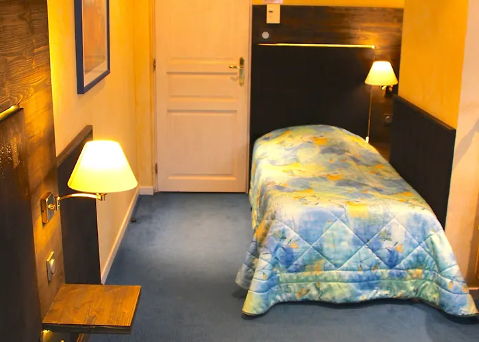 De La Jamagne & Hotell 3*