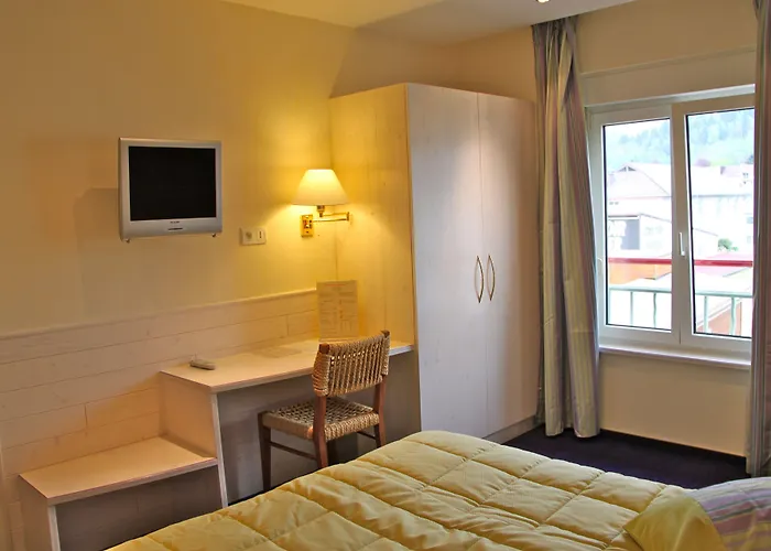 De La Jamagne & Hotell 3*