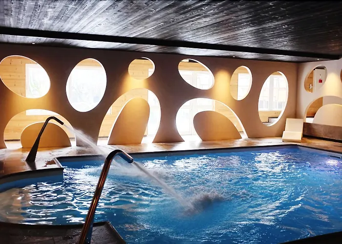 Hotell De La Jamagne & 3*