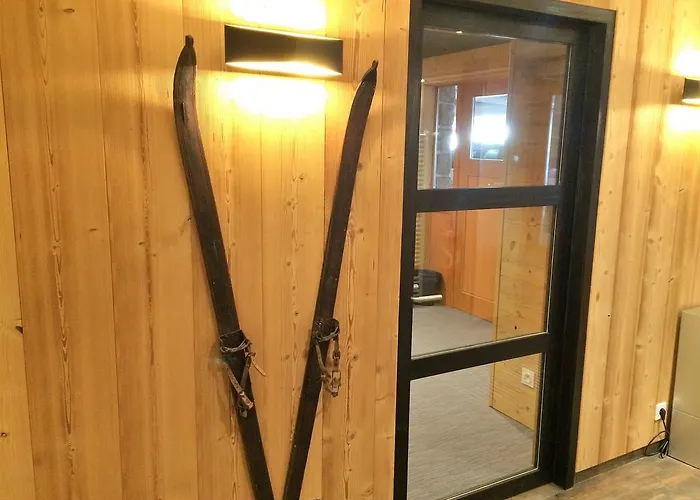 De La Jamagne & Hotell 3*